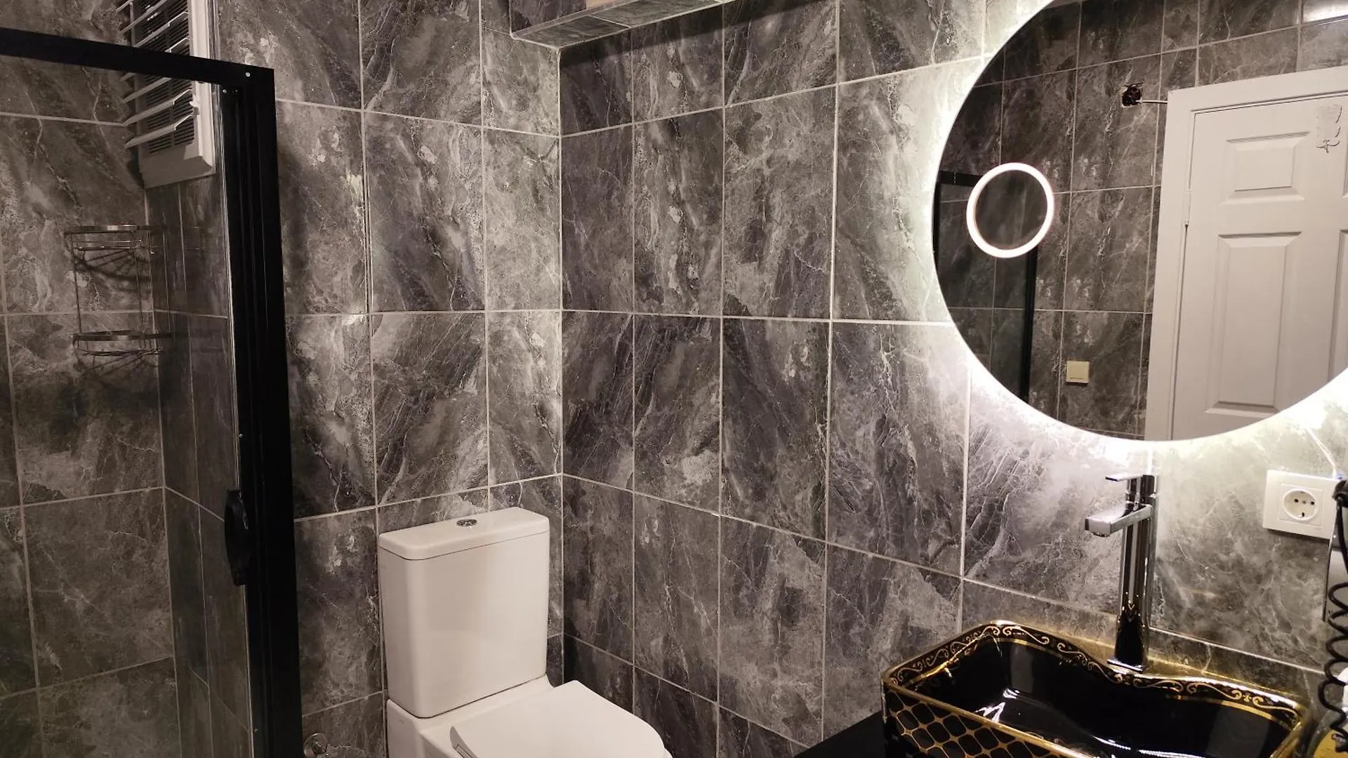Appartement Colorful Dreams Hotel Altunizade Istanboel