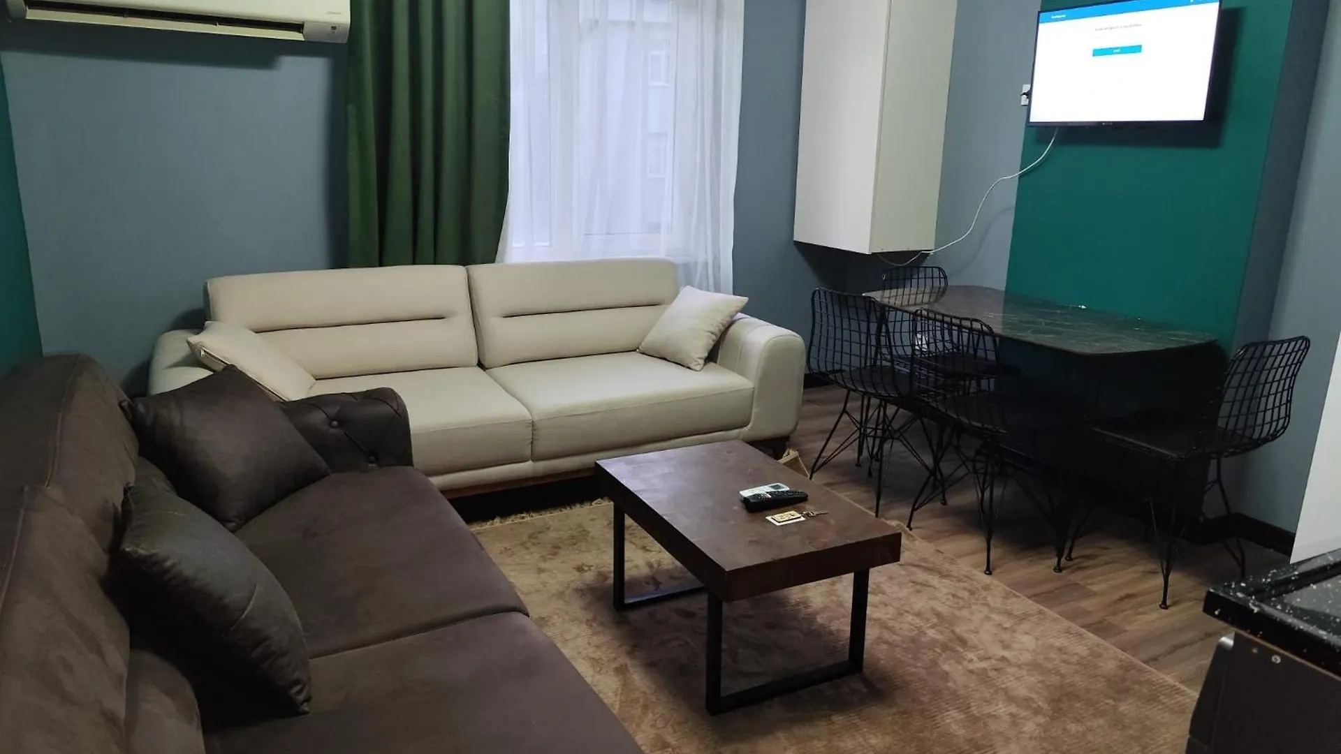 Colorful Dreams Hotel Altunizade Istanboel Appartement