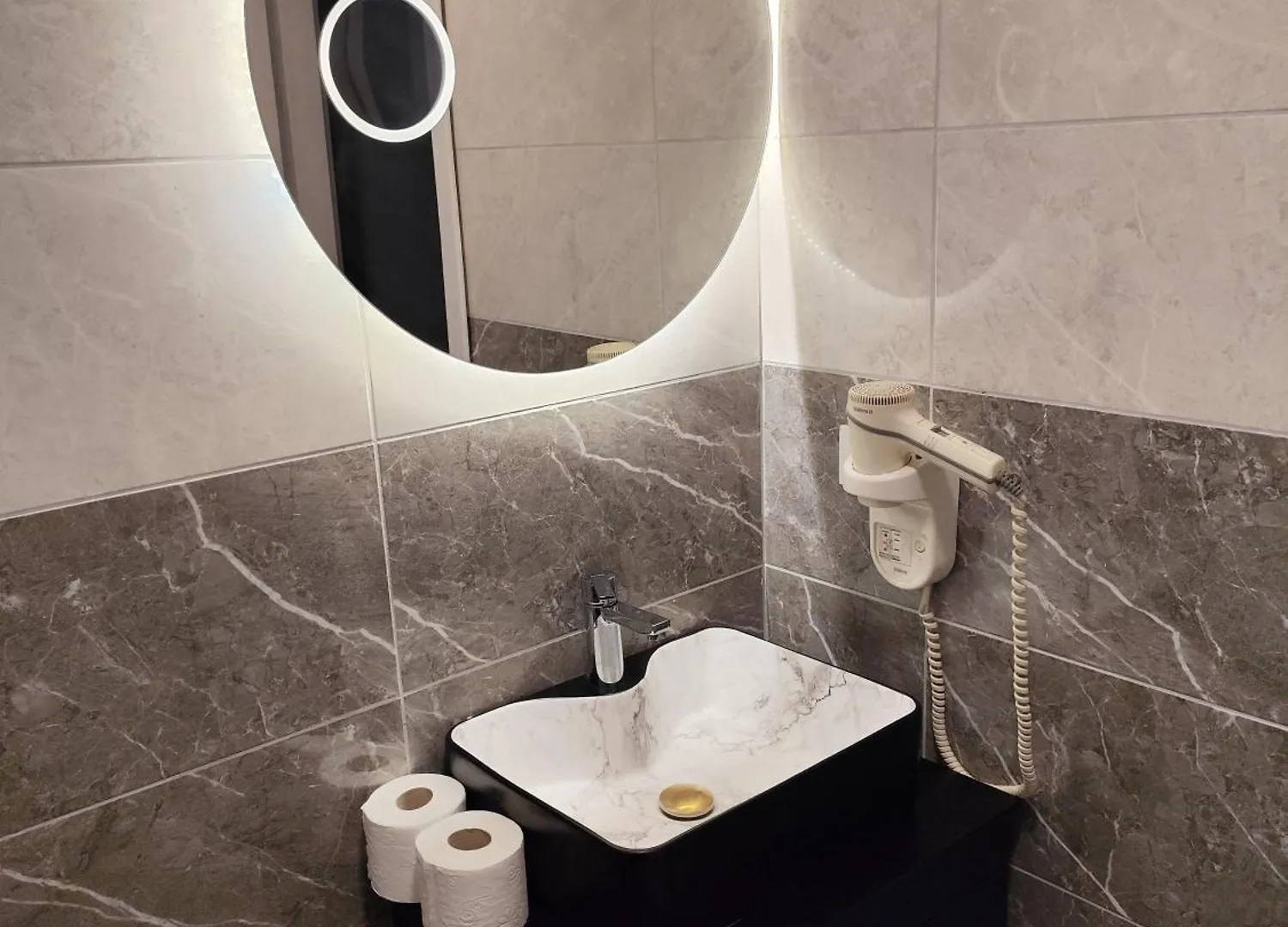 Colorful Dreams Hotel Altunizade اسطنبول 0*,  تركيا